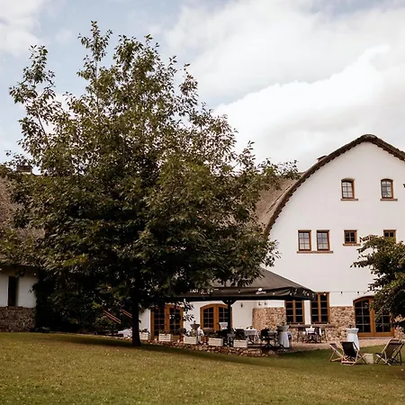 호텔 Hot_elarnia &